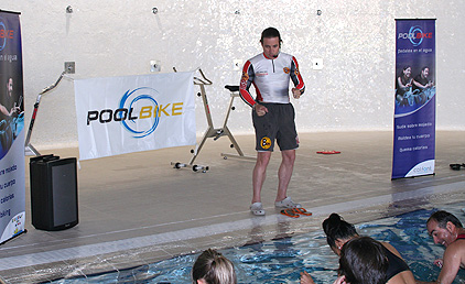 POOLBIKING hydrobike, aquabiking, aquabike, formation